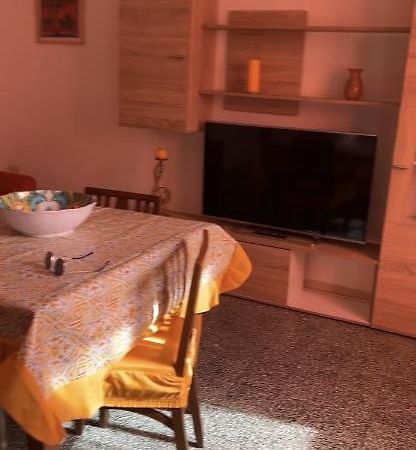Handy San Benedetto Apartment Brindisi Exterior photo